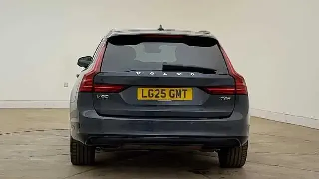 Used Volvo V90 Ultra 449 HP (330 kW) 2026 Estate