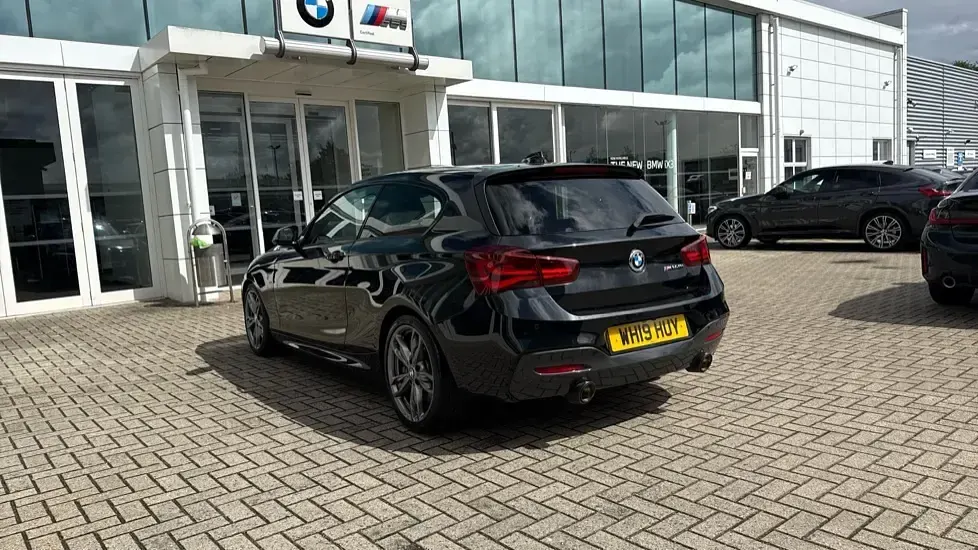 Used BMW M140 M Sport 335 HP (246 kW) 2019 Black Hatchback