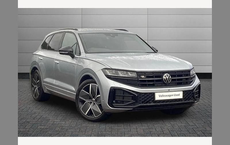 Silver Used 2025 VW Touareg Black Edition SUV | £51,895 (Fair price) - Image 1/3