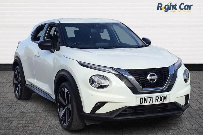 Used Nissan Juke Tekna 2021 White SUV