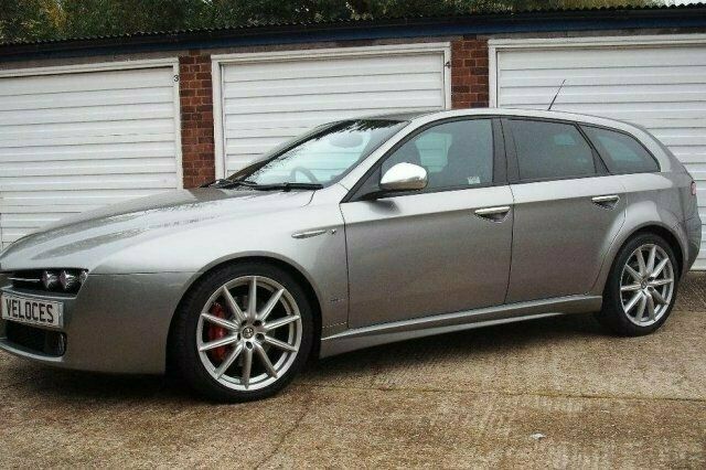 Used Alfa Romeo 159 200 HP (147 kW) 2010 Estate