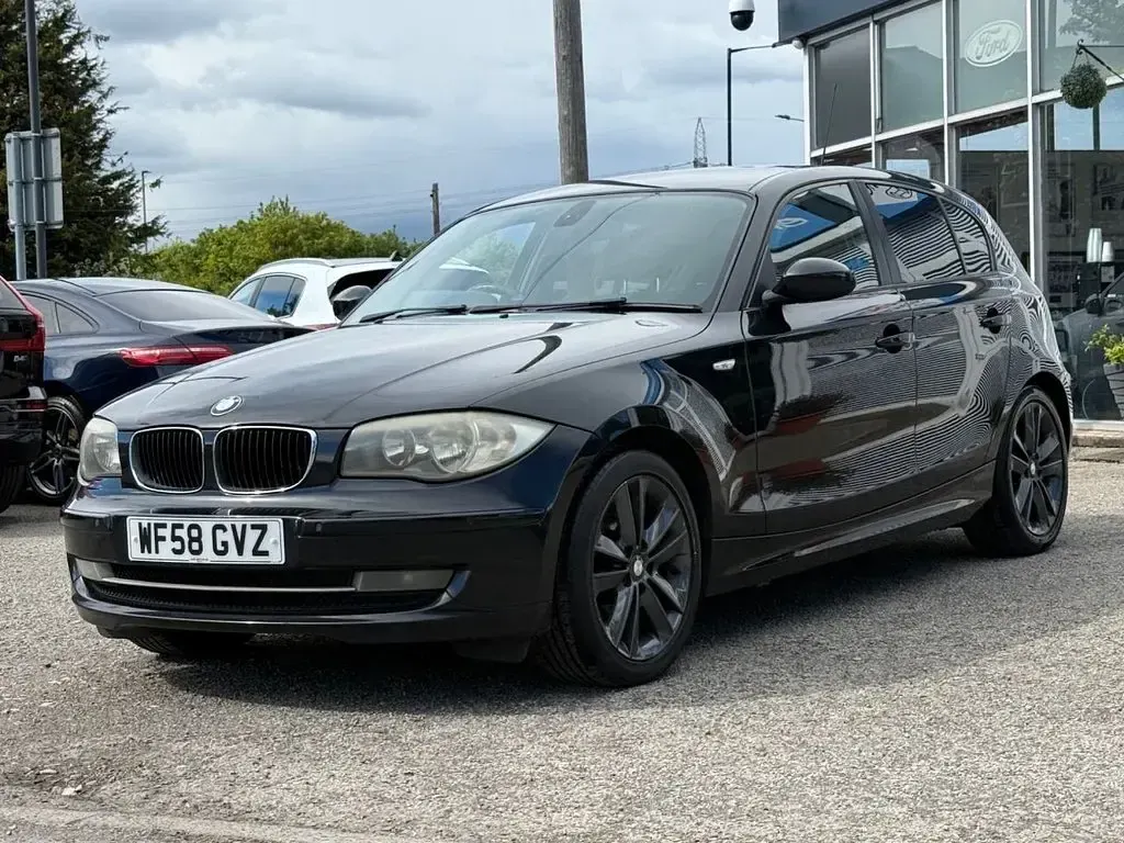 Begagnad BMW 118 Comfort Edition 2008 Svart Halvkombi
