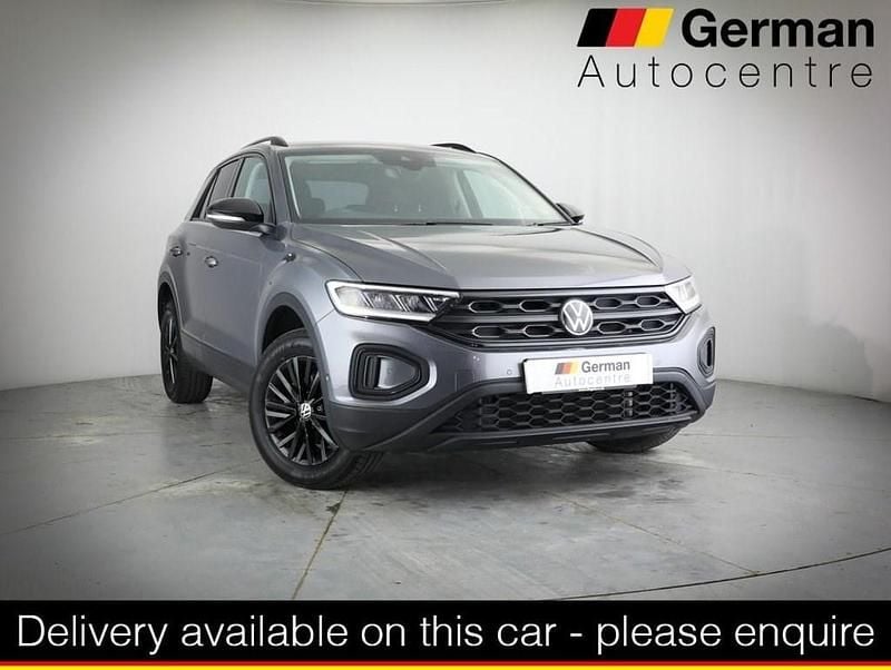 Used VW T-Roc Life 150 HP (110 kW) 2022 Grey SUV