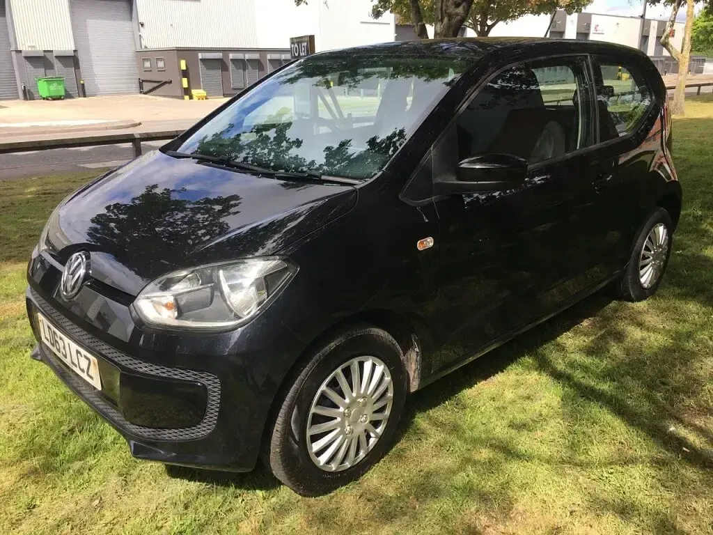 Used VW up! move up! 60 HP (44 kW) 2013 Black Hatchback