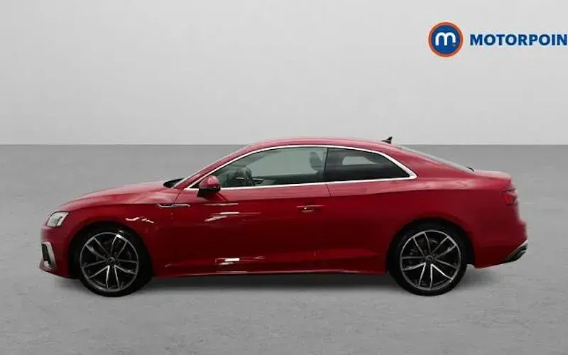 Begagnad Audi A5 S-Line 150 HK (110 kW) 2024 Röd Sportkupé