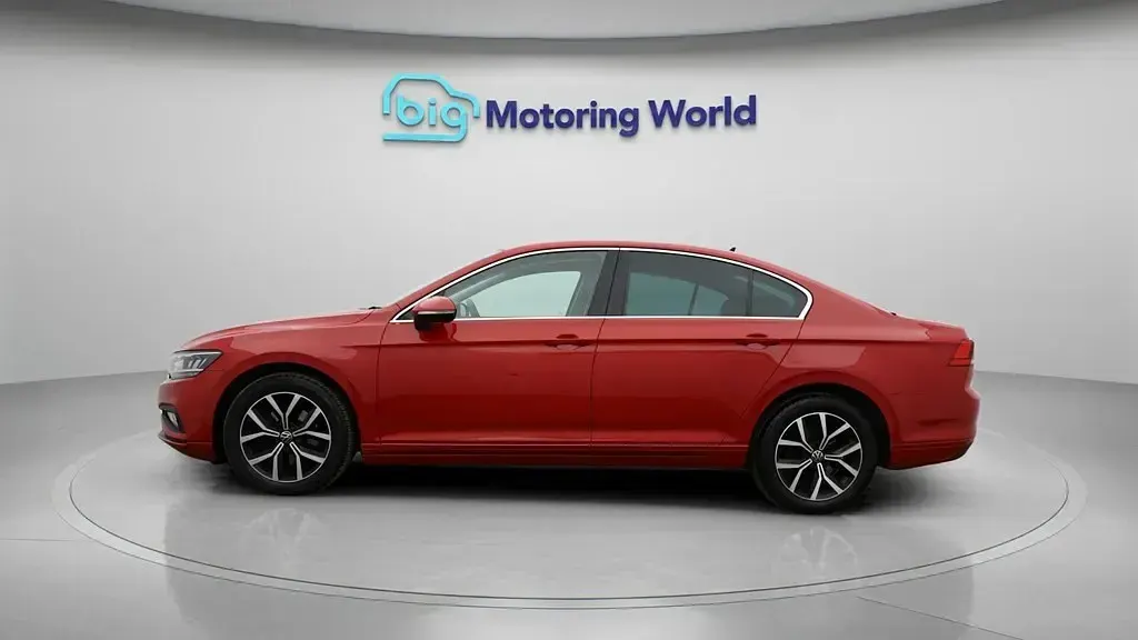 Usado VW Passat SEL 150 HP (110 kW) 2021 Vermelho Sedan
