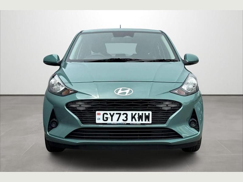 Green Used 2023 Hyundai i10 Advanced Hatchback | £13,995 (Fair price) - Image 1/3