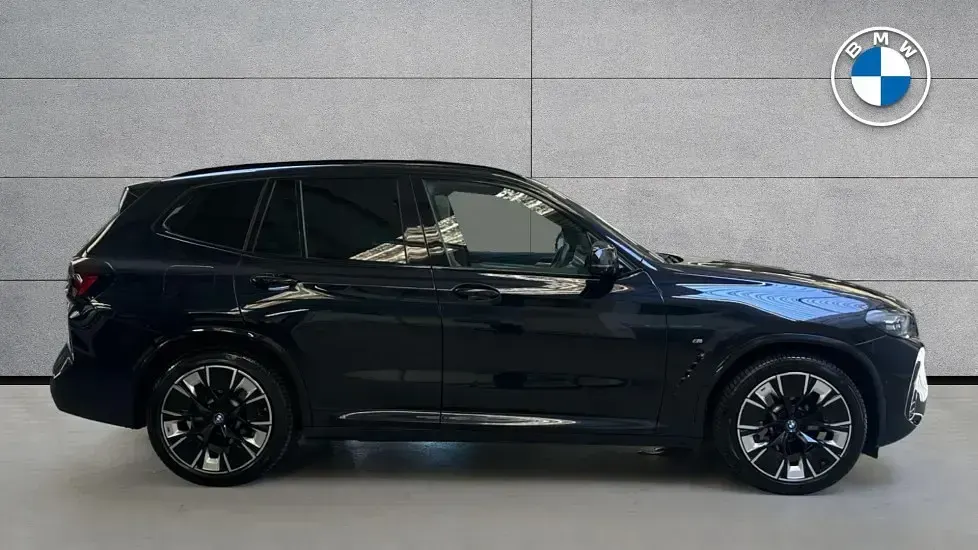 Used BMW iX3 M Sport 207 kW (282 HP) 2022 Black SUV