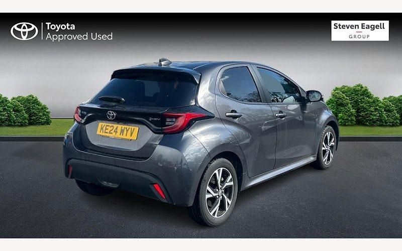 Used Toyota Yaris Hybrid Design 116 HP (85 kW) 2026 Hatchback