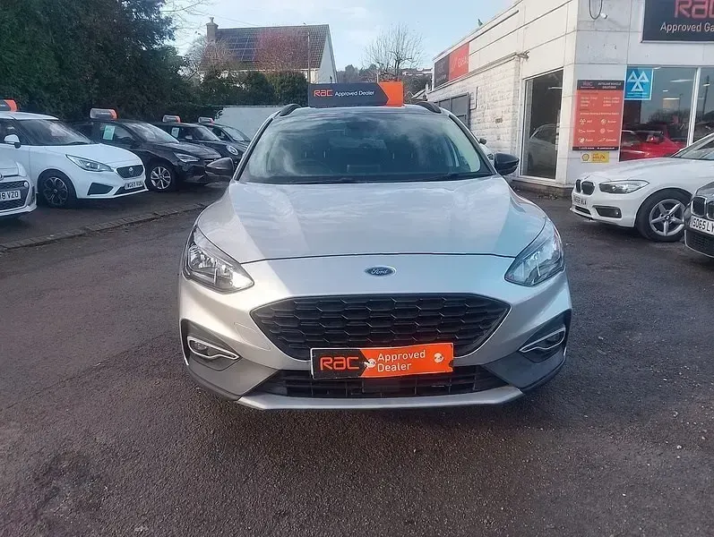 Usado Ford Focus Active 125 HP (91 kW) 2019 Prateado Citadino