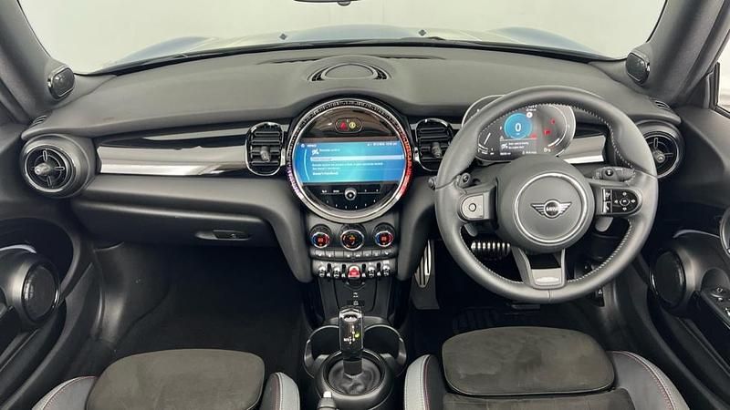 Used Mini Cooper S Sport 176 HP (129 kW) 2023 Blue Hatchback