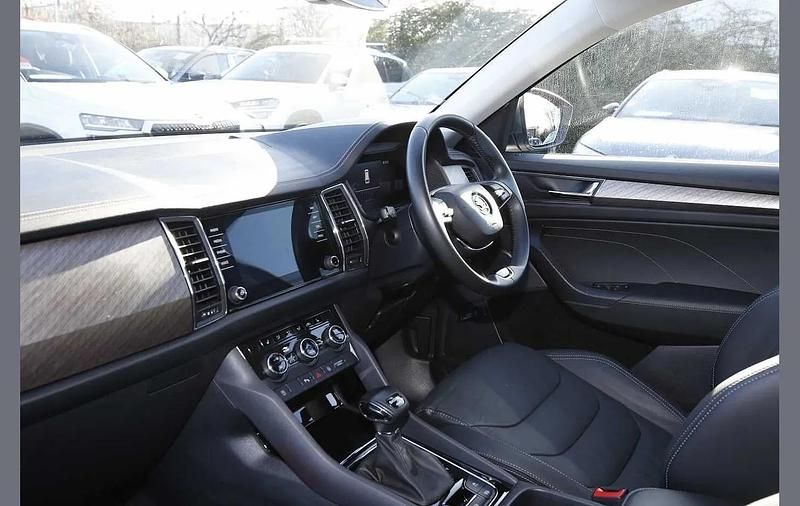 Used Skoda Kodiaq SE L Executive 150 HP (110 kW) 2023 Graphite grey metallic SUV