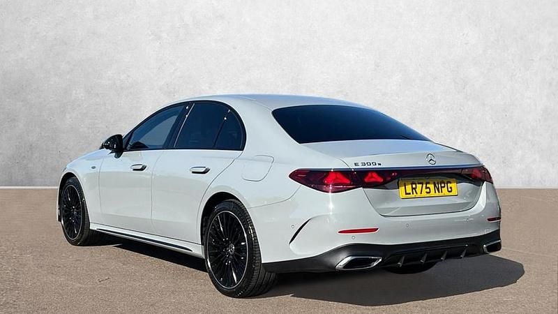 Used Mercedes E300 Urban 308 HP (226 kW) 2025 Grey Sedan