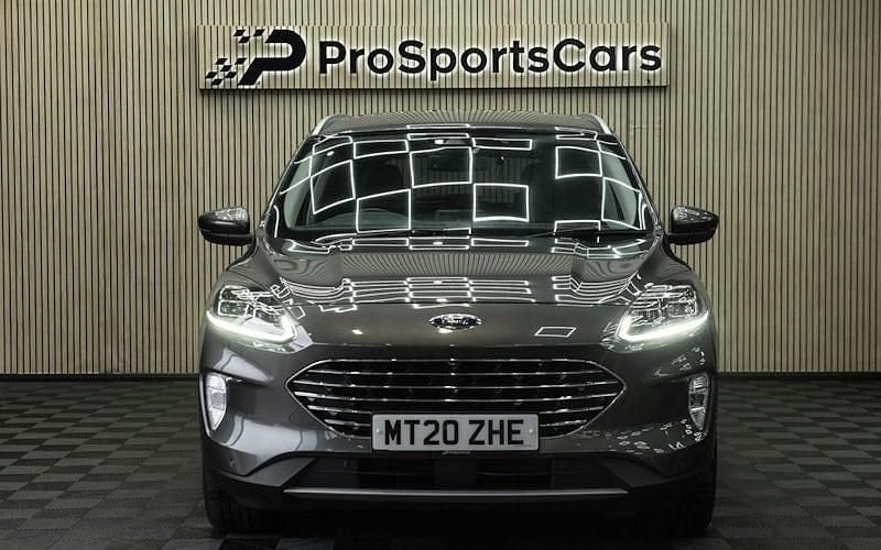 Used Ford Kuga Titanium 224 HP (164 kW) 2020 SUV