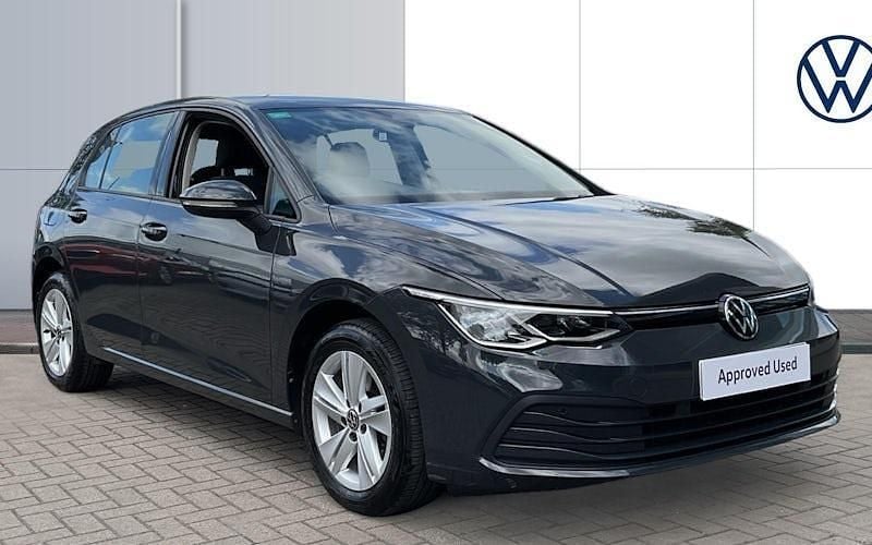 Used 2024 VW Golf VIII Life Hatchback | £15,555 (Good price) - Image 1/4