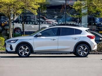 Used Ford Focus Active 155 HP (114 kW) 2023 Silver Hatchback