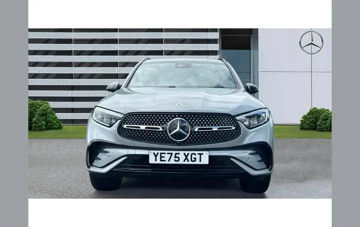 Used Mercedes GLC300 Urban 308 HP (226 kW) 2025 Grey SUV