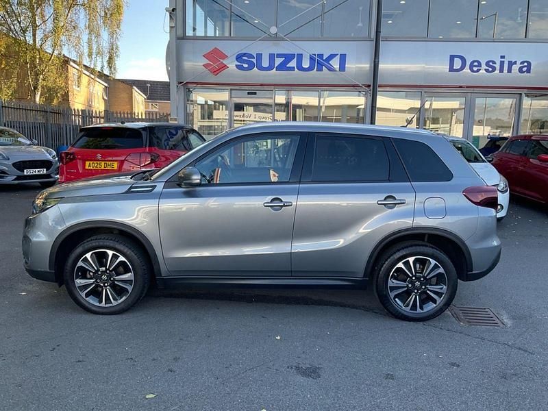 Used Suzuki Vitara SZ5 115 HP (84 kW) 2022 Grey SUV
