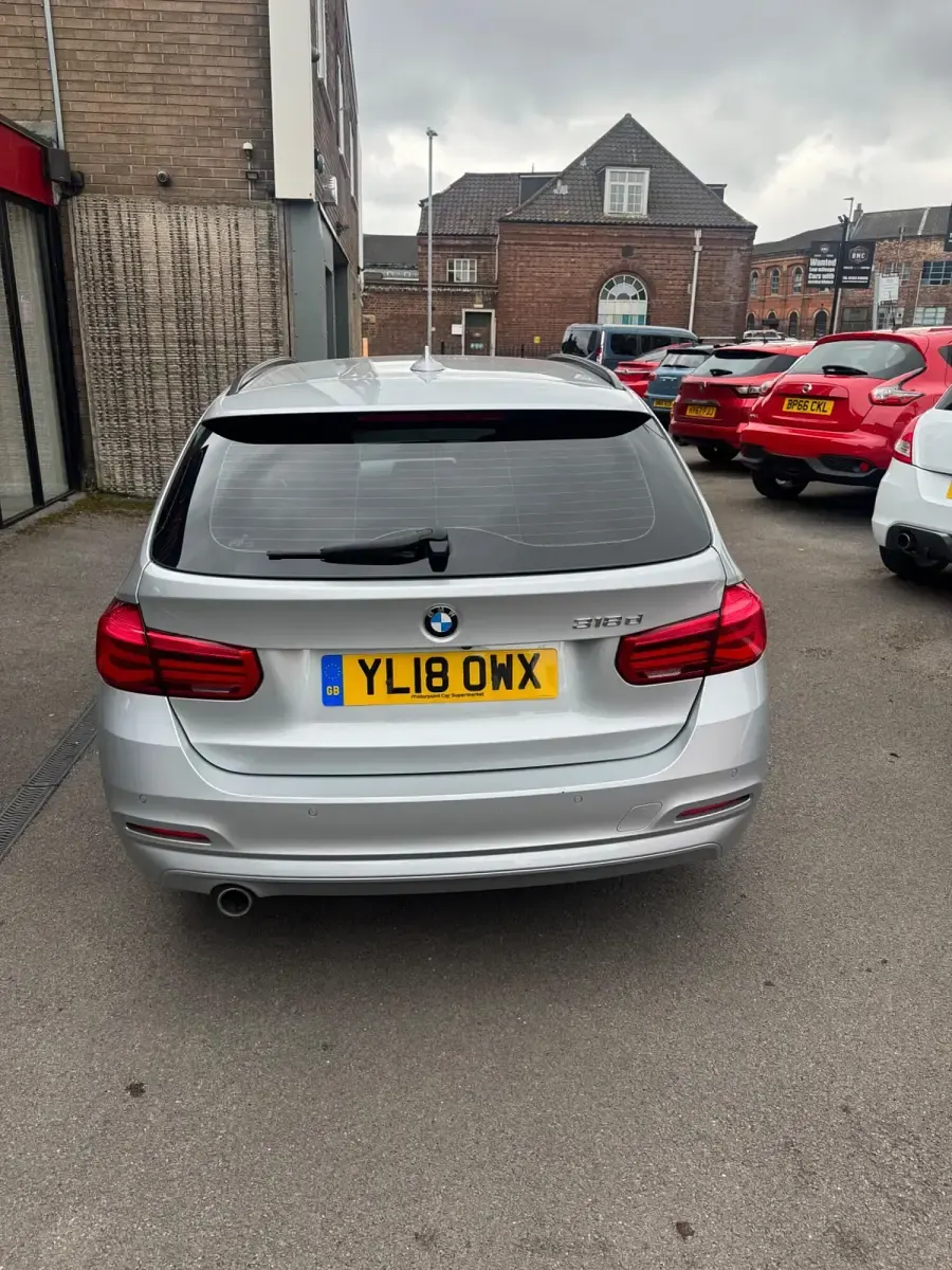 Used BMW 318 2018 Silver Estate