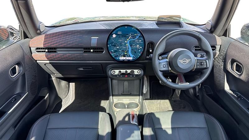 Used Mini John Cooper Works Hatch 228 HP (167 kW) 2025 Green Hatchback