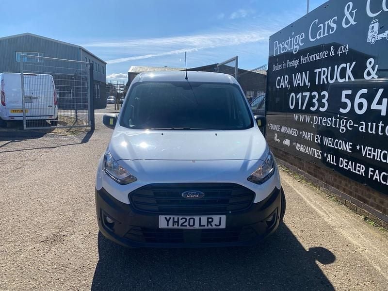 Used Ford Transit Connect 100 HP (73 kW) 2020 White MPV