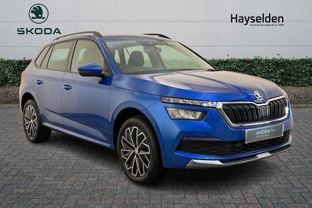 Race blue metallic Used 2021 Skoda Kamiq SE Drive SUV | £16,595 - Image 1/4