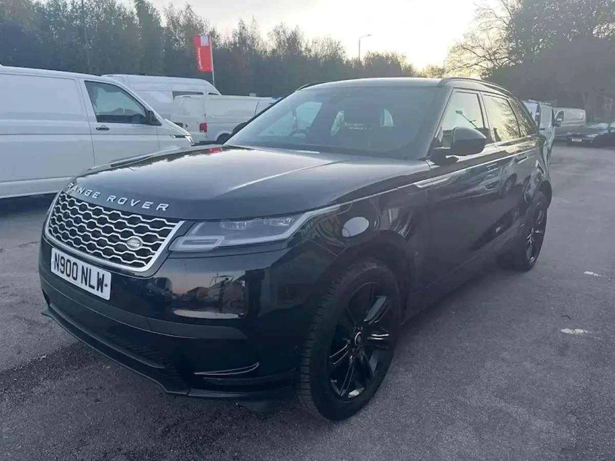 Used Land Rover Range Rover Velar SE 177 HP (130 kW) 2020 Black SUV