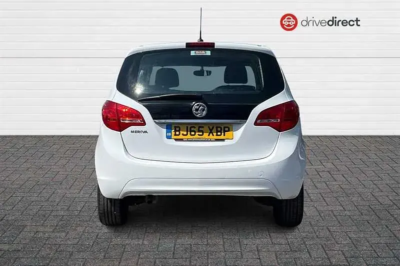 Used Vauxhall Meriva 100 HP (73 kW) 2015 White MPV