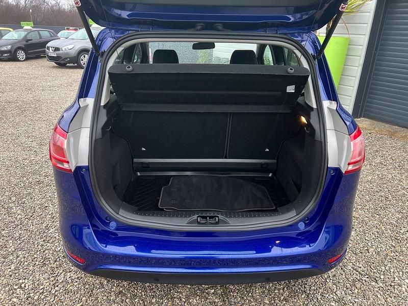 Used Ford B-MAX Titanium 105 HP (77 kW) 2015 Blue MPV