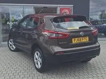 Used Nissan Qashqai Acenta Premium 115 HP (84 kW) 2018 Bronze SUV
