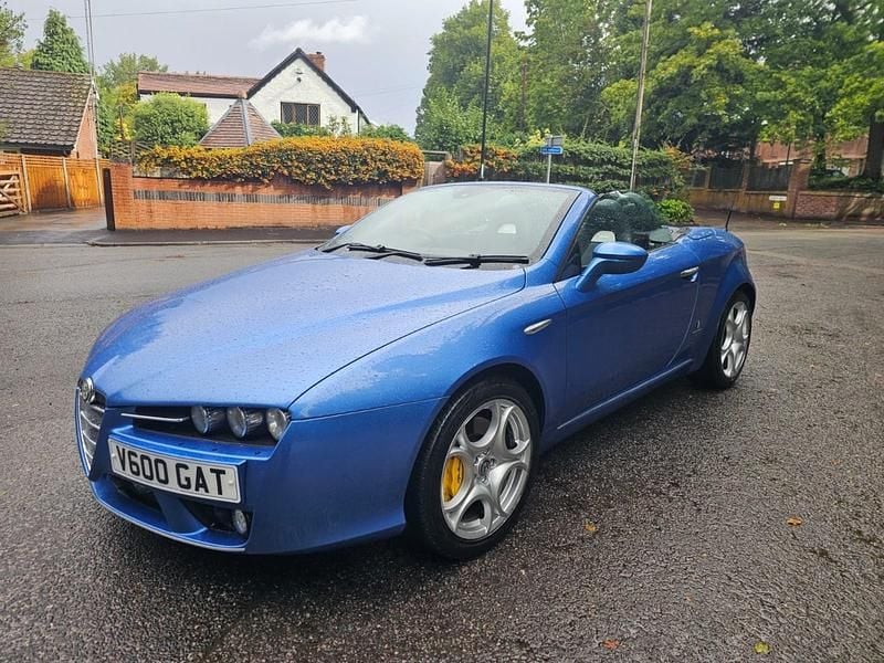 Blue Used 2010 Alfa Romeo Spider Cabriolet | £6,999 - Image 1/4