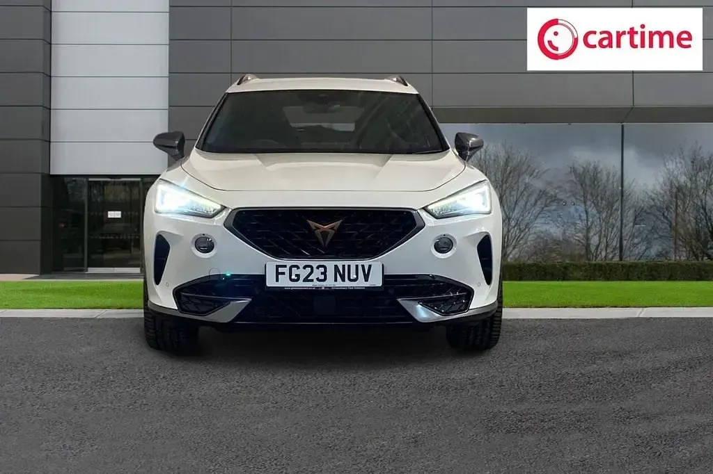 Begagnad Cupra Formentor 150 HK (110 kW) 2023 Vit SUV