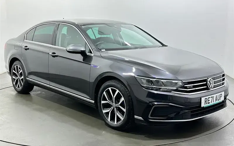 Used VW Passat GTE 218 HP (160 kW) 2021 Sedan