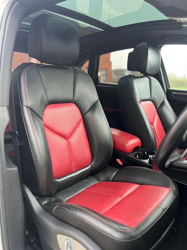 Usado Porsche Macan 237 HP (174 kW) 2015 Branco SUV