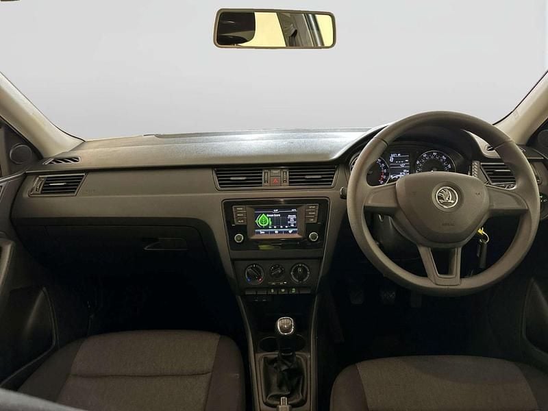 Used Skoda Rapid 90 HP (66 kW) 2017 Silver Hatchback