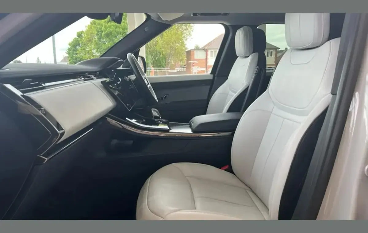 Used Land Rover Range Rover Sport SE Dynamic 300 HP (220 kW) 2023 Borasco grey SUV