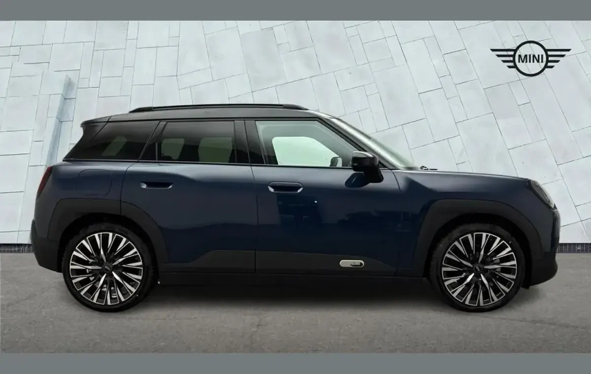 New Mini Aceman Exclusive 135 kW (184 HP) 2025 Blue SUV