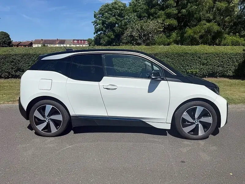 Used BMW i3 Comfort Edition 125 kW (170 HP) 2021 White Hatchback