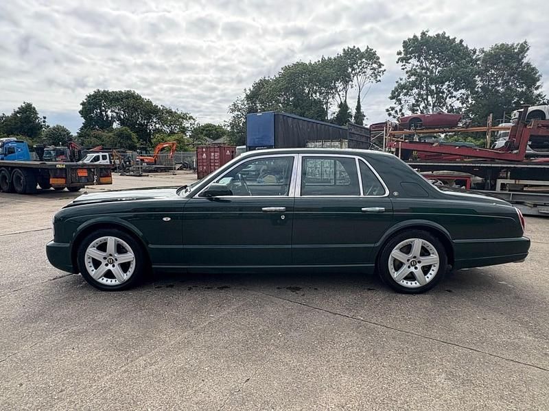 Used Bentley Arnage 451 HP (331 kW) 2002 Green Sedan