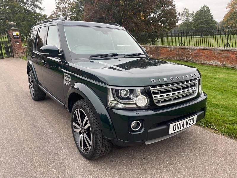 Green Used 2014 Land Rover Discovery 4 HSE Luxury SUV | £15,500 (A bit pricey) - Image 1/4