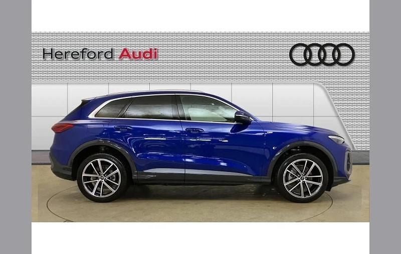 New Audi Q5 S-Line 200 HP (147 kW) 2025 Other SUV