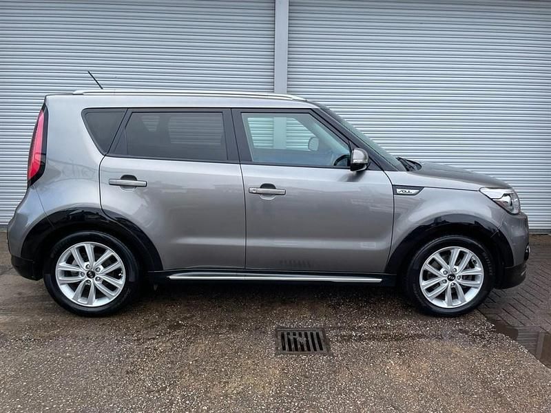 Used Kia Soul 2018 Silver SUV