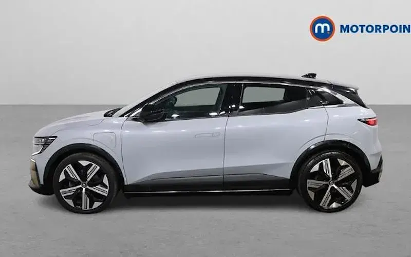 Usado Renault Megane E-Tech Iconic 160 kW (218 HP) 2023 Cinzento Citadino