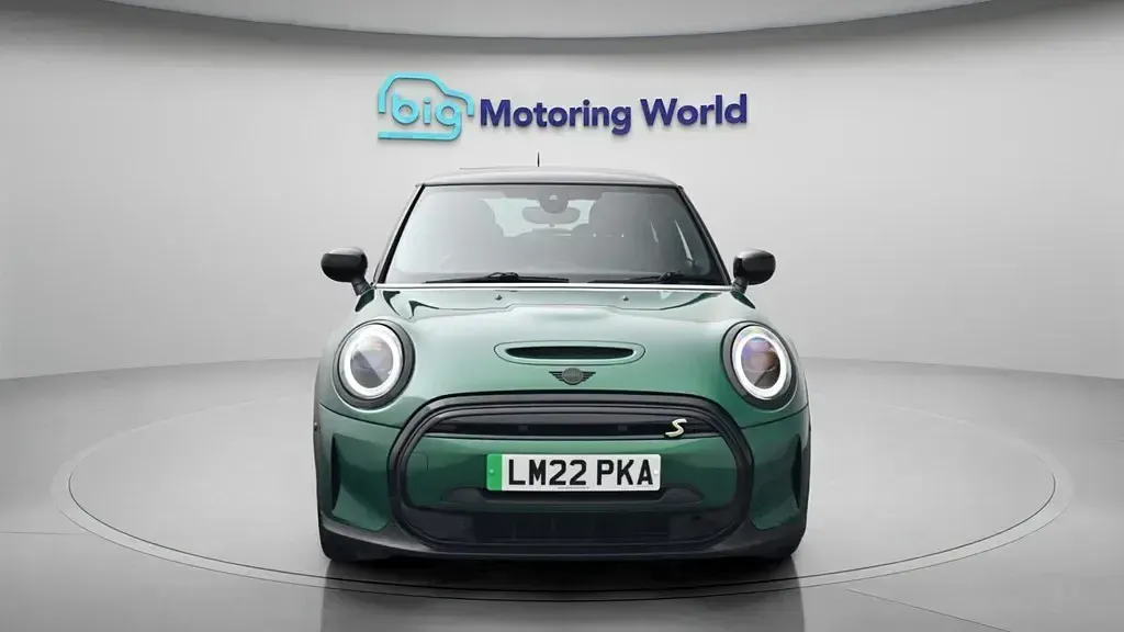 Used Mini Cooper SE Hatch 135 kW (184 HP) 2022 Hatchback