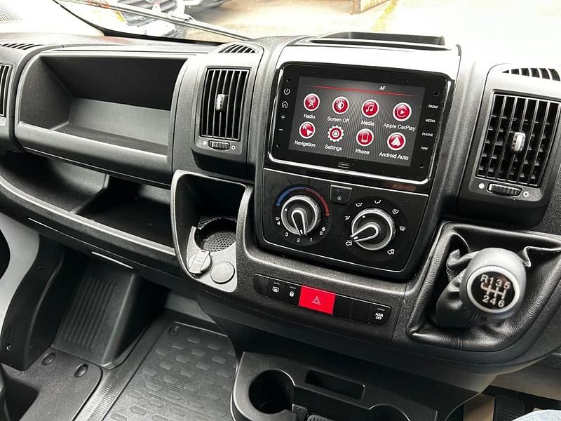 Used Peugeot Boxer Premium 140 HP (102 kW) 2024 White Van