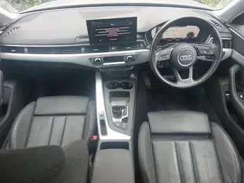Used Audi A4 Sport 163 HP (119 kW) 2021 Silver Sedan