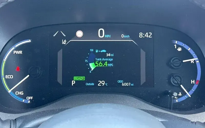 Used Toyota Yaris Cross 116 HP (85 kW) 2023 Grey SUV