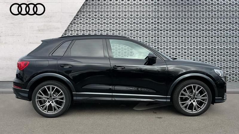 New Audi Q3 Black Edition 150 HP (110 kW) 2025 Black SUV