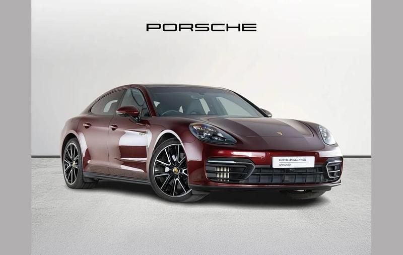 Used Porsche Panamera Platinum Edition 456 HP (335 kW) 2022 Red Hatchback