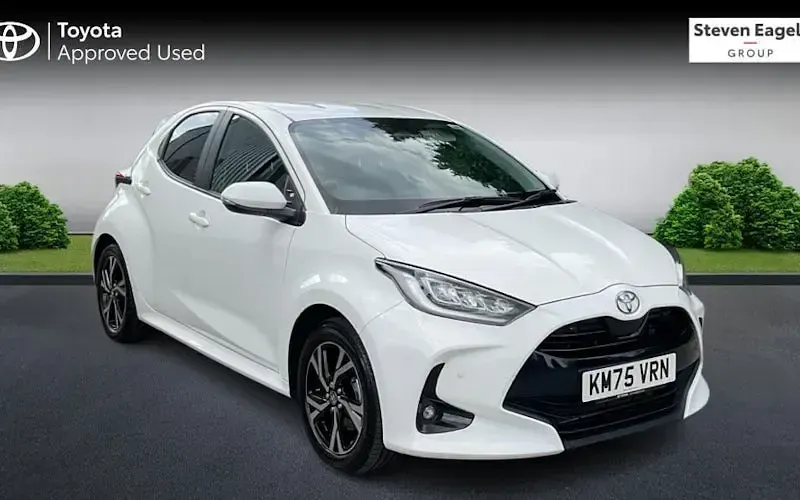 Used Toyota Yaris Design 116 HP (85 kW) 2025 Hatchback